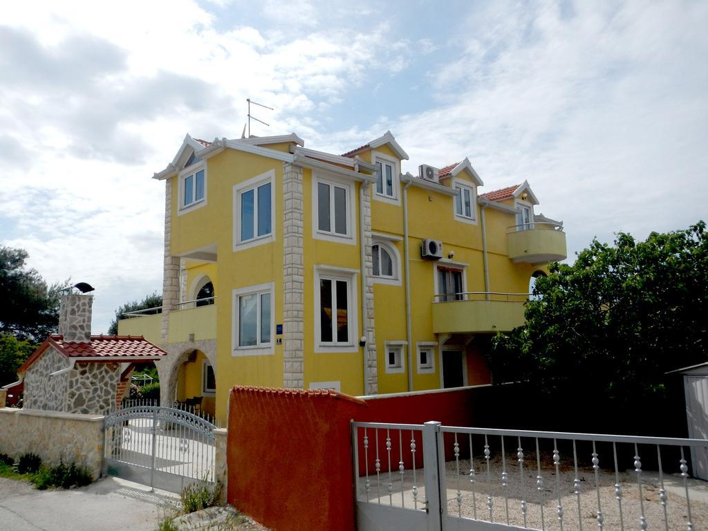 Apartments Ankica Шибеник Экстерьер фото
