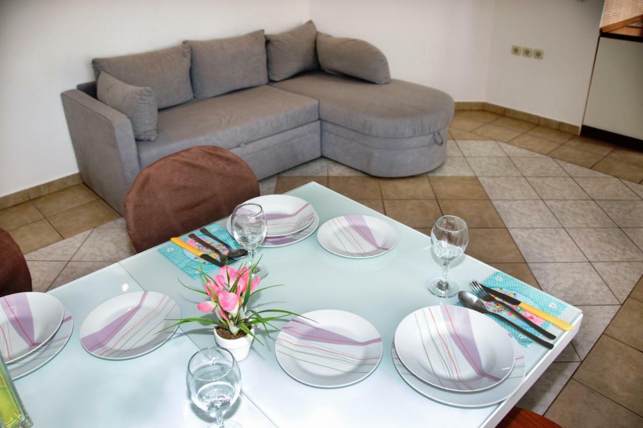 Apartments Ankica Шибеник Экстерьер фото