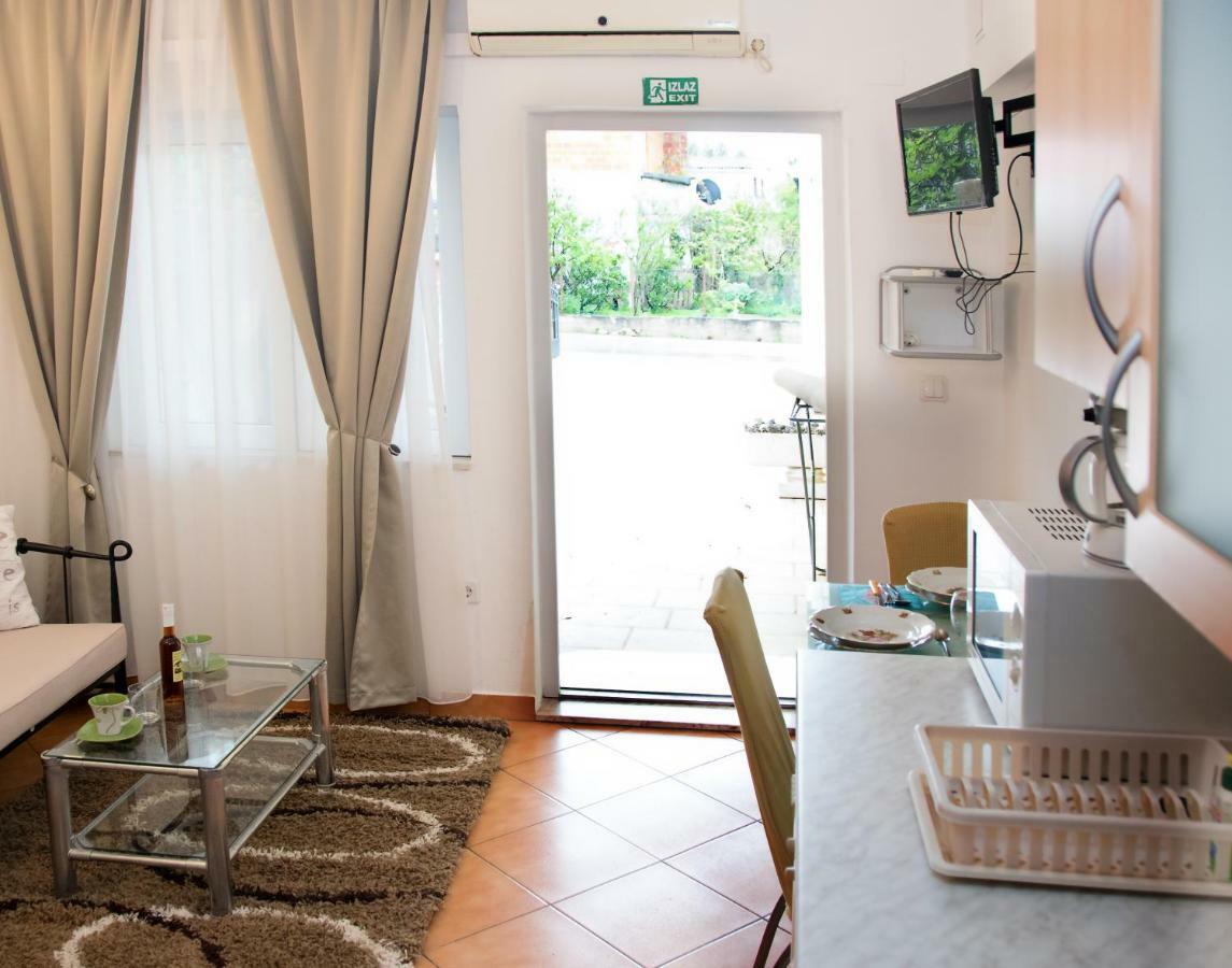 Apartments Ankica Шибеник Экстерьер фото